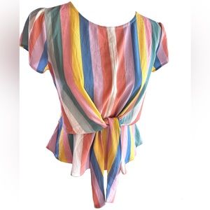 E&M Blouse flattered fit Your the life of the party